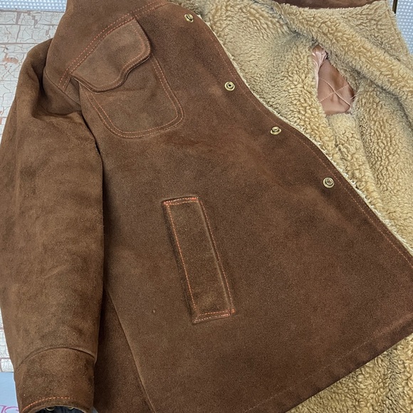 Shearling suede leather jacket - Picture 6 of 8